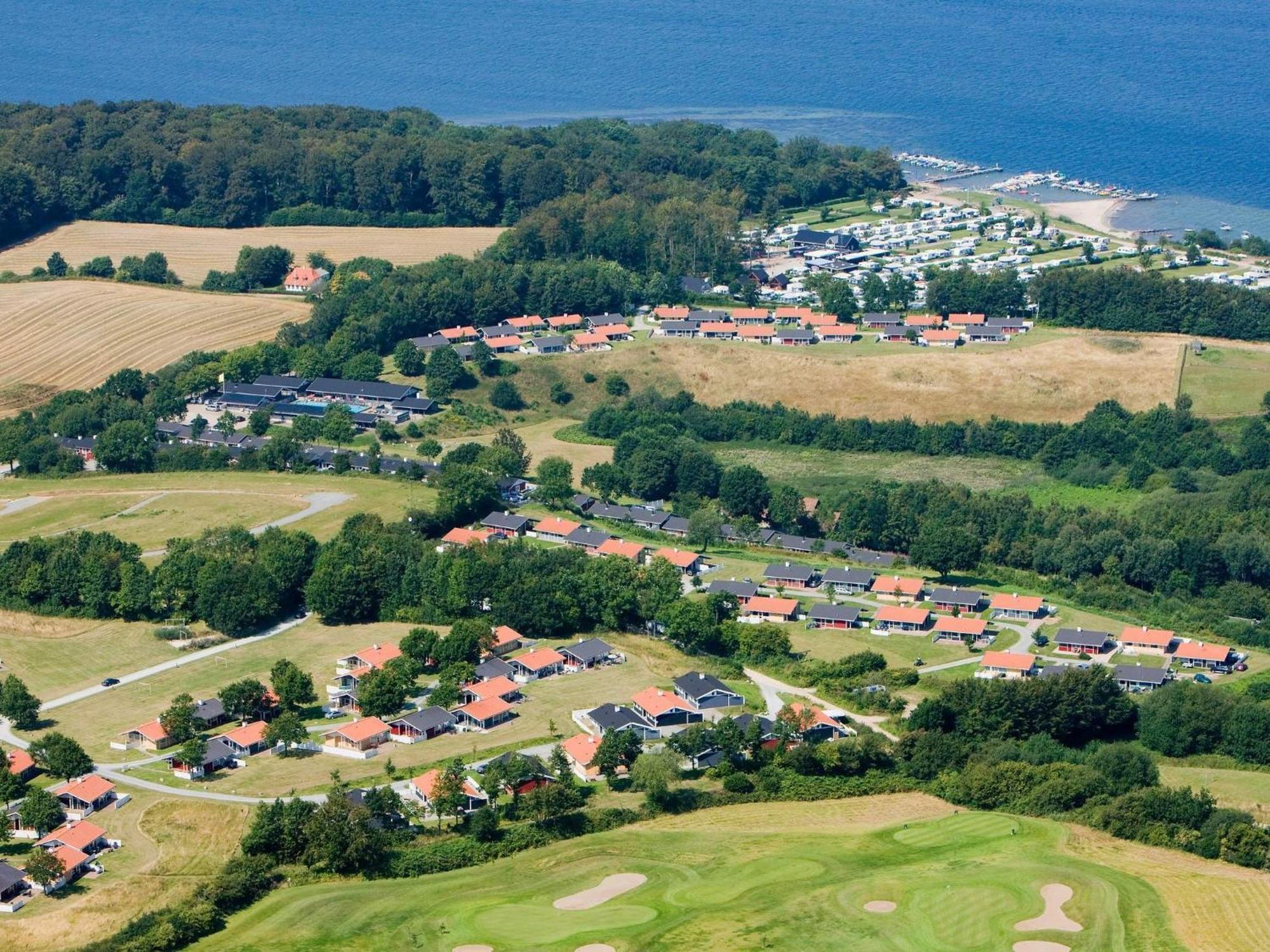 5 Person Holiday Home On A Holiday Park In Aabenraa Zewnętrze zdjęcie